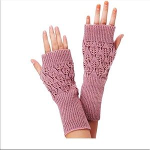 New fingerless gloves